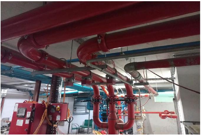 Équipe JAZ Engineering au travail sur un projet de sécurité incendie